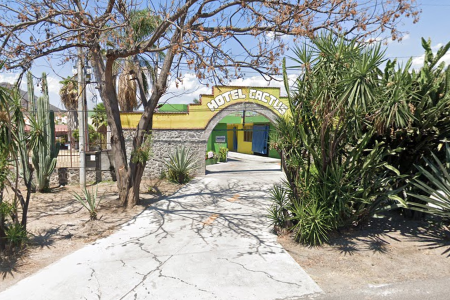 Hotel Motel Cactus, Xochitepec, Morelos, Mexico.